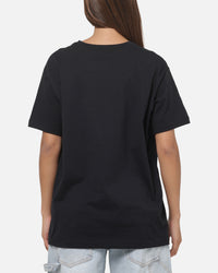 Nike Women's Sportswear Classic Oversized T-Shirt