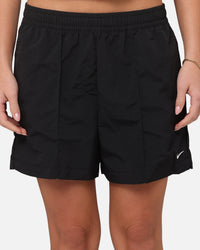 Nike Women's Sportswear Essentials Woven 5" Shorts Black/White