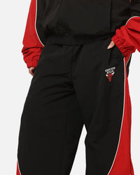 Mitchell & Ness Chicago Bulls Nylon Tracksuit Pants Black/Red