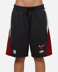 Mitchell & Ness Chicago Bulls Millenium Shorts Black/Red