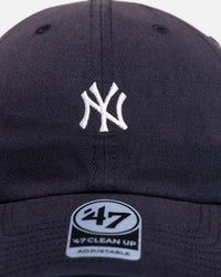 47 Brand X Represent New York Yankees MLB Mini 47 Clean Up Strapback Washed Black