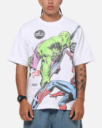73Studio Marvel The Hulk Lashes Out All Over Print T-Shirt White