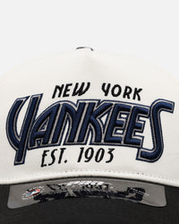 Pro Standard New York Yankees 'Paradise' Pro Pinch Strapback Eggshell