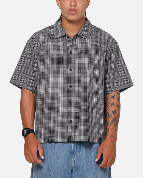 Carre Plaid Button Up Shirt Black-Plaid