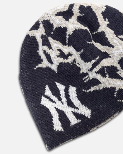 New Era New York Yankees Lightning Knit Skully Dark Blue