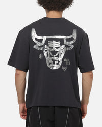 Mitchell & Ness Chicago Bulls Tape Crop T-Shirt Washed Black