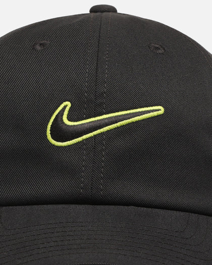 Nike Club Unstructured Swoosh Strapback Cap Black/Green