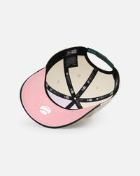 New Era Texas Rangers 'Pink Satin Hearts Green' 9FORTY A-Frame Snapback Chrome/Dark Green