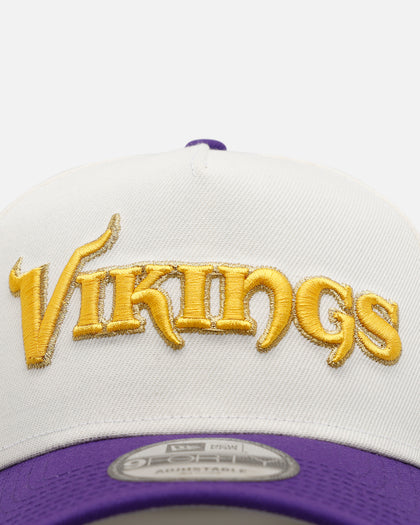 New Era Minnesota Vikings 'Chrome Metallic Wordmark' 9FORTY A-Frame Snapback Chrome