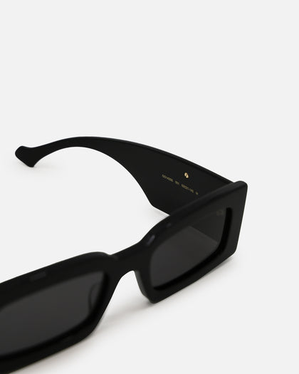 Gucci GG1425S-001 Black