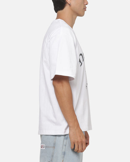 Majestic Athletic New York Yankees Blackletter Arch Cropped T-Shirt White