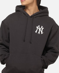 Majestic Athletic New York Yankees Everteam Logo Hoodie Washed Black