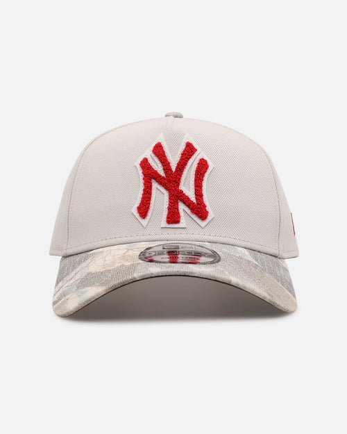 New Era New York Yankees 'Chenille Camo' 9FORTY A-Frame Snapback Camo