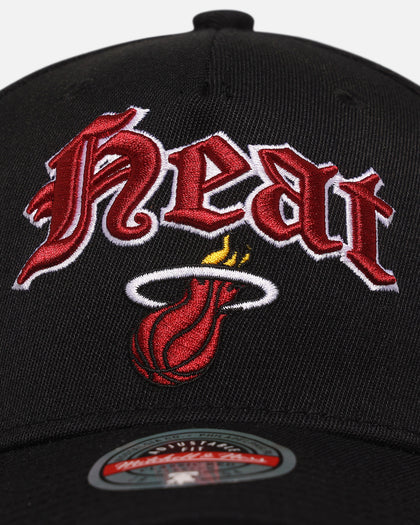 Mitchell & Ness Miami Heat 'Old English Classic' MVP Snapback Black