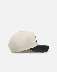 New Era Atlanta Braves 'Leather Visor' 9FORTY A-Frame Snapback Chrome White/Black