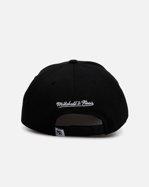 Mitchell & Ness New York Yankees 'Hyper Type' Pro Crown Snapback Black