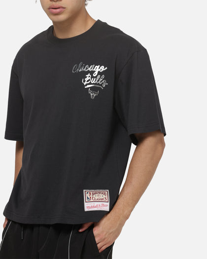 Mitchell & Ness Chicago Bulls Tape Crop T-Shirt Washed Black