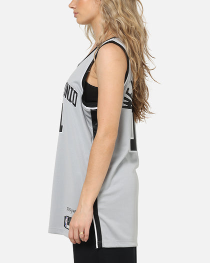 Nike Victor Wembanyama San Antonio Spurs 2025/26 Statement Edition Dri-FIT NBA Swingman Jersey Silver