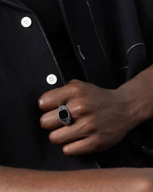 Saint Morta Onyx Square Ring White Gold