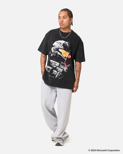 73Studio X Halo Halo Reach Vintage T-Shirt Black Acidwash