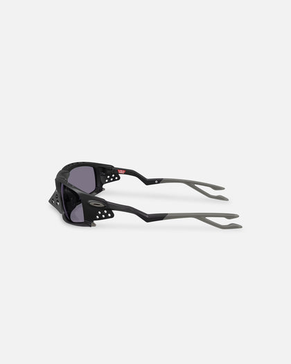 Oakley Plantaris SQ Sunglasses Matte Black/Grey