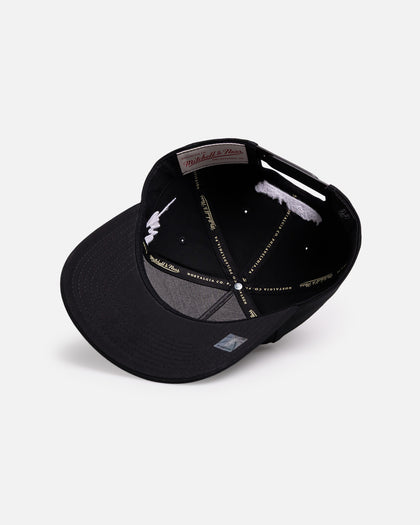 Mitchell & Ness San Antonio Spurs Victor Wembanyama "Wemby" 'Signature' Pro Pinch Snapback Black