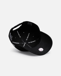 New Era New York Yankees 'Duck Canvas' 9FORTY A-Frame Unstructured Snapback Black