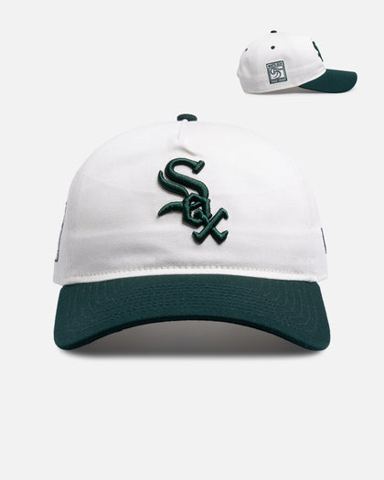 New Era Chicago White Sox 'Dark Green Chrome' 9FORTY A-Frame Unstructured Snapback White/Green