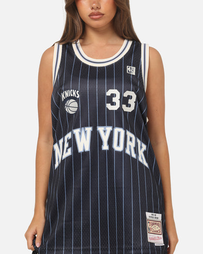 Mitchell & Ness New York Knicks Patrick Ewing #33 Playoff Energy Swingman Jersey Navy
