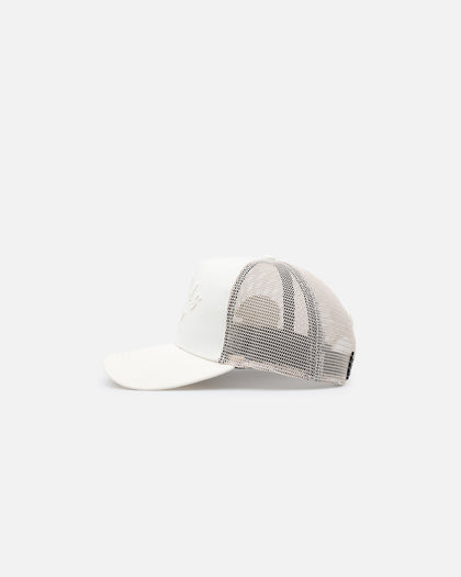 Pro Standard Dallas Cowboys Pinch Front Trucker Snapback Eggshell