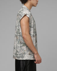 Loiter Script Muscle T-Shirt Hunter Camo