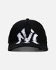 New Era New York Yankees 'Applique Distressed' 9FORTY A-Frame Snapback Black/White