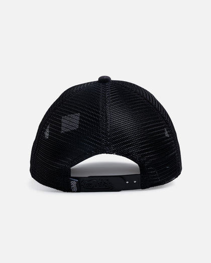 Von Dutch Signature Velvet Trucker Snapback Black