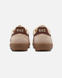 Nike Women's Field General Beach