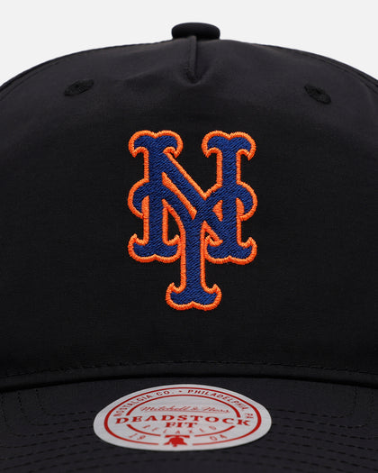 Mitchell & Ness New York Mets 'Poolside' Deadstock Snapback Official Team Color
