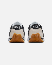 Nike Women's Pacific White/Black
