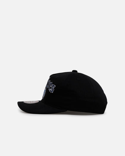 Mitchell & Ness Minnesota Timberwolves 'Old English' Caddy Fit Snapback Black