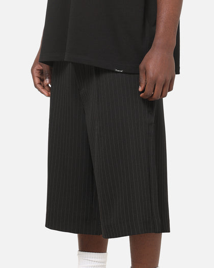 Carre Heritage Pleated Shorts Black Pinstripe