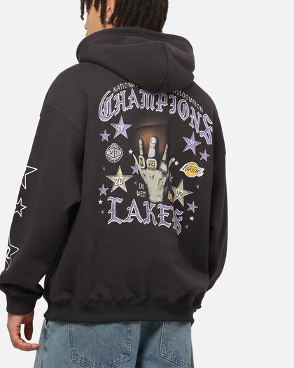 Mitchell & Ness Los Angeles Lakers Blackletter Champs Box Hoodie Washed Black