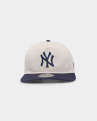 New Era New York Yankees Old Golfer Snapback Stone/Navy
