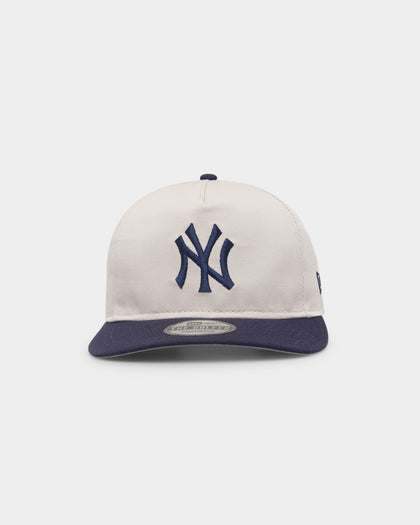New Era New York Yankees Old Golfer Snapback Stone/Navy