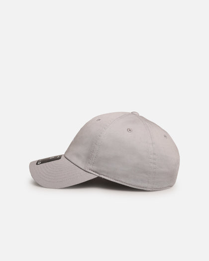 Jordan Club Unstructured Curved-Bill Strapback Hat Lt Smoke/White