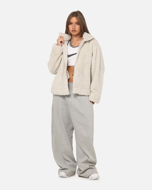 Nike Women's Sportswear Essential High-Pile Fleece Jacket Light Bone