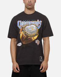 Mitchell & Ness New York Knicks 2026 NBA Champions Ring T-Shirt Washed Black