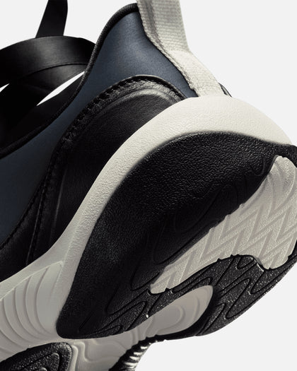 Jordan Women's Pointe Black/Sail