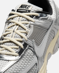 Nike Zoom Vomero 5 Grey