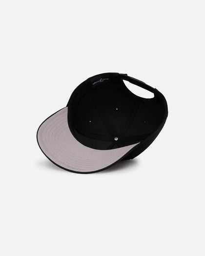 Culture Kings Crown Snapback Black/White