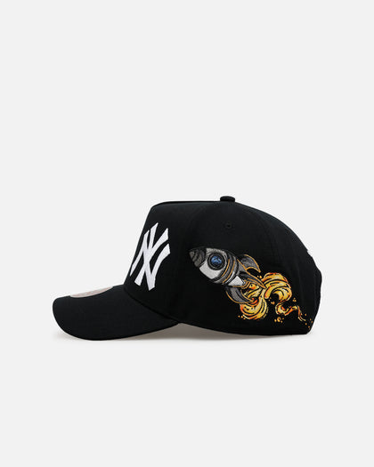 Mitchell & Ness New York Yankees 'Rocketman' Pro Pinch Snapback Black