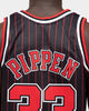 Mitchell & Ness Chicago Bulls Scottie Pippen '95-'96 #33 Swingman Jersey Black