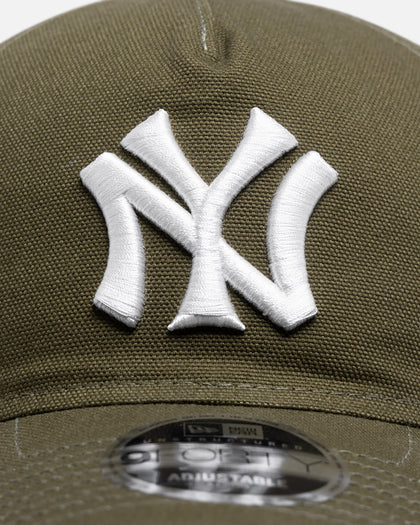 New Era New York Yankees 'Duck Canvas' 9FORTY A-Frame Unstructured Snapback Olive